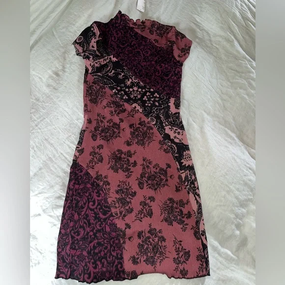 Urban Outfitters Nina Spliced Bodycon Mini Dress - Picture 2 of 4